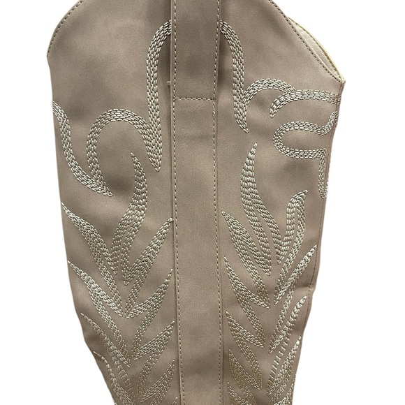 Oasis Society Samara Embroidered Knee High Boots - Picture 5 of 7